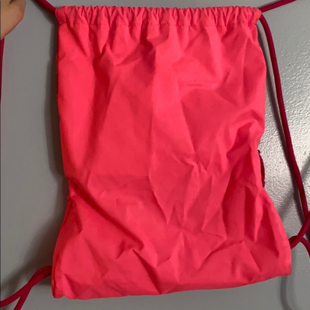 Nike Drawstring Bag - Picture 4 of 5